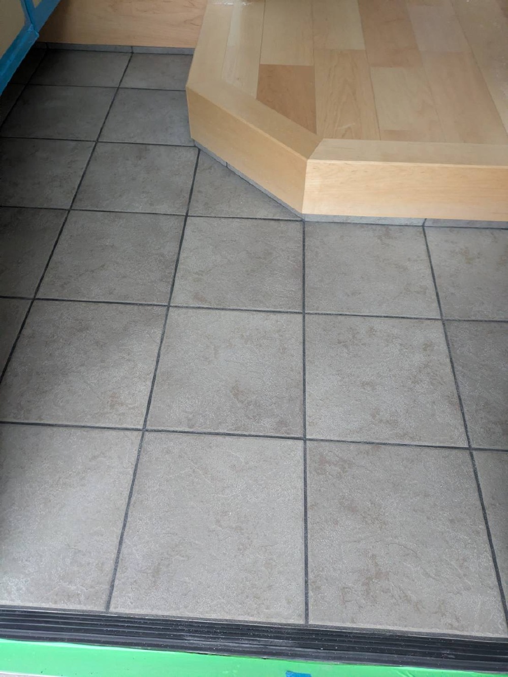 タイル工事👷‍♀️