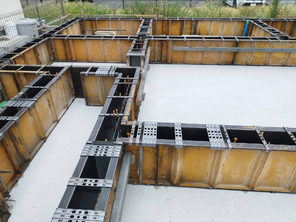 アンカーボルト設置