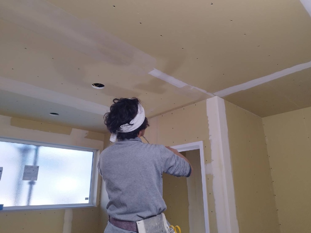 クロス工事👷‍♀️