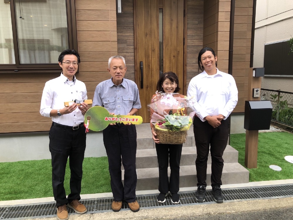 お引き渡しセレモニー